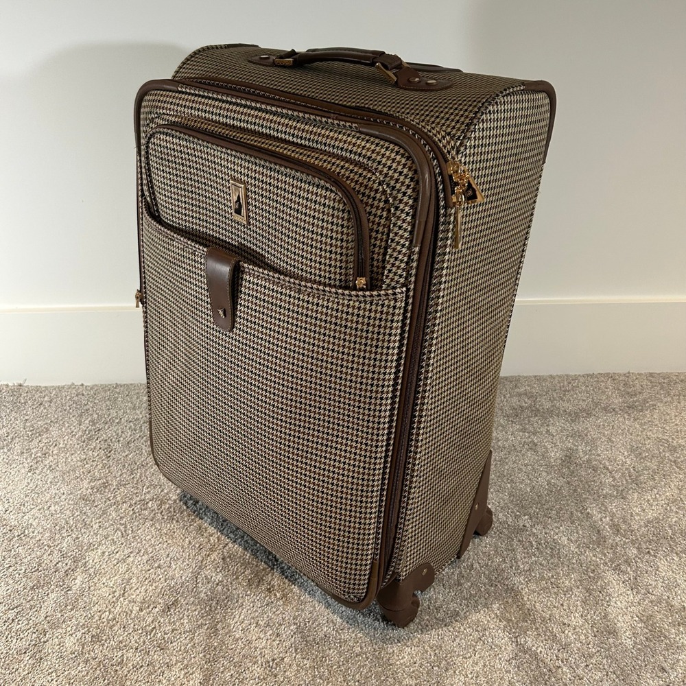 London Fog Newcastle 28 Inch Spinner Suitcase Houndstooth Brown Tan Luggage